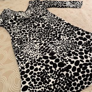 Tiana B. dress, cream/black print, polyester blend, L